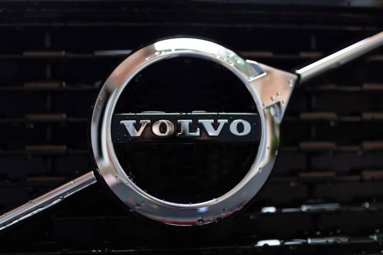 Case Study: Volvo Elevates Quality Assurance with AR